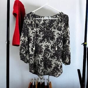 Liz Claiborne Womens small 3/4 Sleeve Boho Floral Lightweight Blouse Top